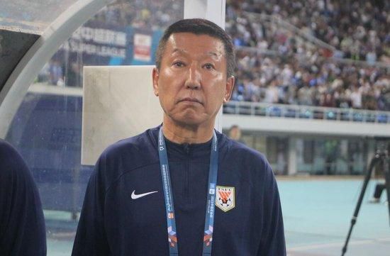白袜捆绑调教